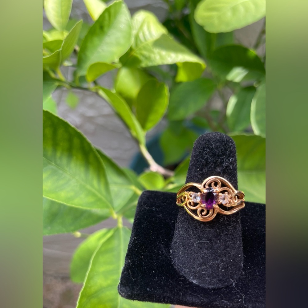 *SOLD*Amethyst Gemstone Ring (Size 6.25)